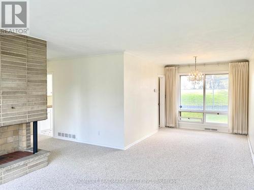 9 Terrington Court, Toronto (Banbury-Don Mills), ON - Indoor Photo Showing Other Room