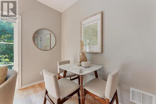 9 Wingett Way, Smith-Ennismore-Lakefield (Lakefield), ON - Indoor Photo Showing Dining Room