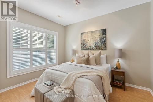 9 Wingett Way, Smith-Ennismore-Lakefield (Lakefield), ON - Indoor Photo Showing Bedroom