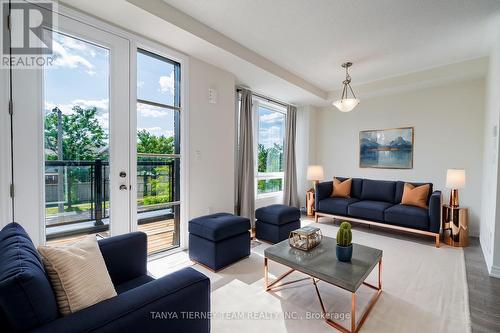 296 Carnwith Drive E, Whitby (Brooklin), ON - Indoor Photo Showing Living Room