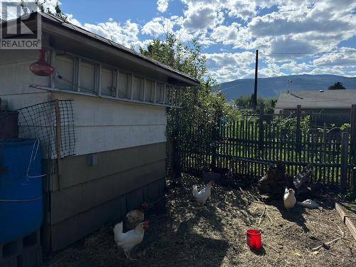 403 Conklin Avenue, Penticton, BC - Outdoor