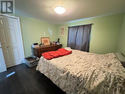 403 Conklin Avenue, Penticton, BC - Indoor Photo Showing Bedroom