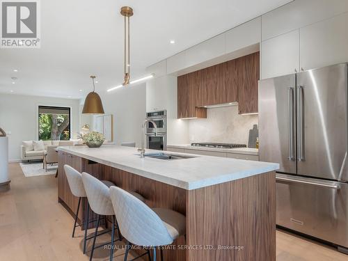 388 St Clarens Avenue, Toronto (Dufferin Grove), ON - Indoor Photo Showing Kitchen With Upgraded Kitchen