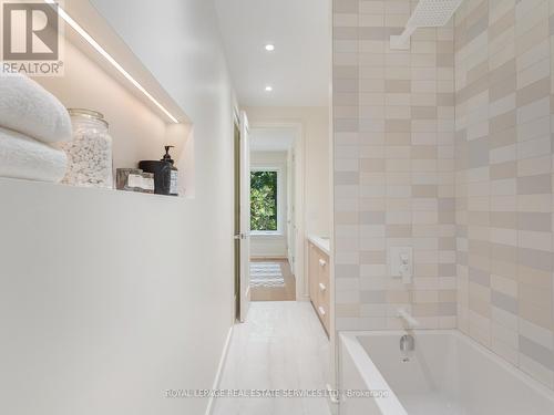 388 St Clarens Avenue, Toronto (Dufferin Grove), ON - Indoor Photo Showing Bathroom