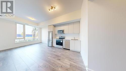 111 - 1440 Clarriage Court, Milton, ON - Indoor Photo Showing Kitchen