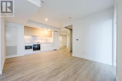 1133 - 1100 Sheppard Avenue W, Toronto (York University Heights), ON - Indoor Photo Showing Kitchen