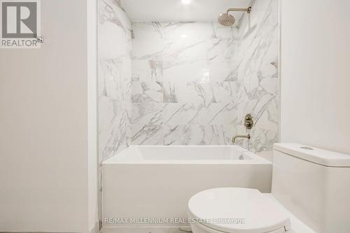 1133 - 1100 Sheppard Avenue W, Toronto (York University Heights), ON - Indoor Photo Showing Bathroom