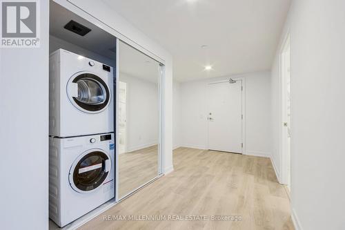 1133 - 1100 Sheppard Avenue W, Toronto (York University Heights), ON - Indoor Photo Showing Laundry Room