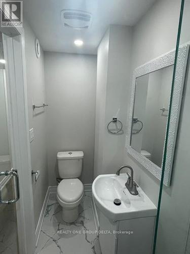 57 Folcroft Street, Brampton (Credit Valley), ON - Indoor Photo Showing Bathroom