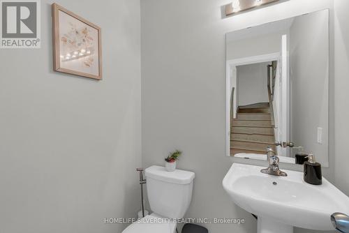 60 Rockman Crescent, Brampton (Northwest Brampton), ON - Indoor Photo Showing Bathroom