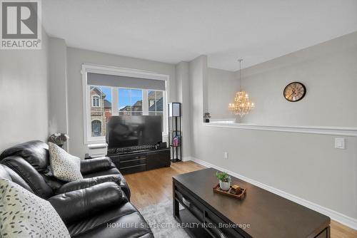 60 Rockman Crescent, Brampton (Northwest Brampton), ON - Indoor Photo Showing Living Room