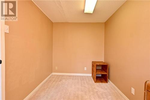 27 Meadow Street, Cobden, ON - Indoor Photo Showing Other Room