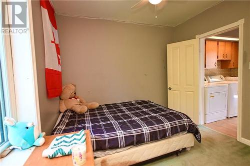 27 Meadow Street, Cobden, ON - Indoor Photo Showing Bedroom