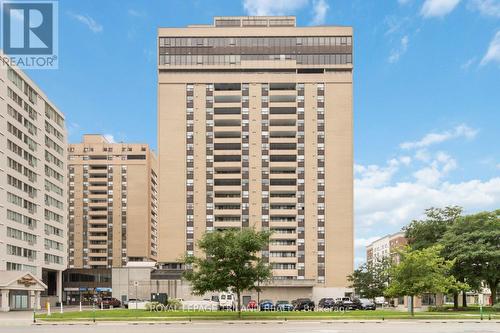 1001 - 389 Dundas Street, London, ON - Outdoor With Facade