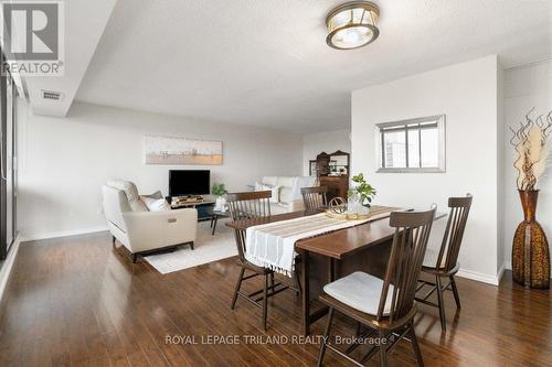 1001 - 389 Dundas Street, London, ON - Indoor Photo Showing Dining Room