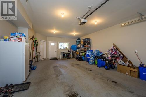 7639 Creekside Way, Prince George, BC - Indoor Photo Showing Garage