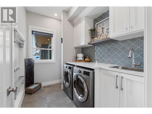 608 Mt Ida Crescent, Coldstream, BC - Indoor Photo Showing Laundry Room