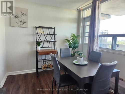 1207 - 3311 Kingston Road, Toronto (Scarborough Village), ON - Indoor Photo Showing Dining Room