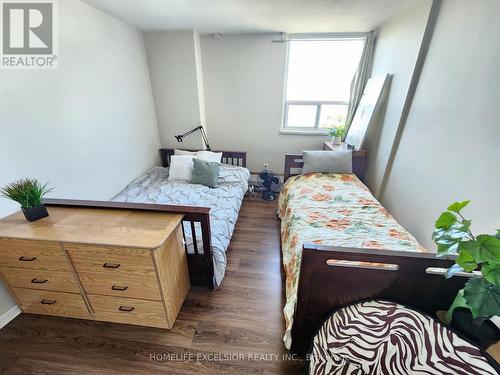 1207 - 3311 Kingston Road, Toronto (Scarborough Village), ON - Indoor Photo Showing Bedroom