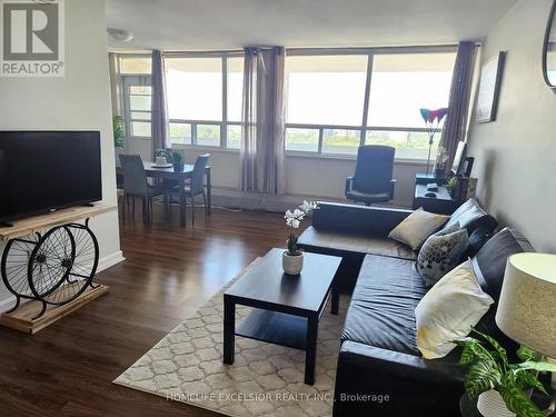 1207 - 3311 Kingston Road, Toronto (Scarborough Village), ON - Indoor Photo Showing Living Room