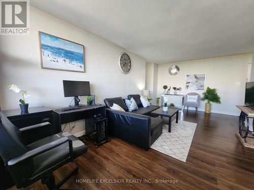 1207 - 3311 Kingston Road, Toronto (Scarborough Village), ON - Indoor Photo Showing Living Room