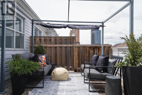 6 - 19 Dekoven Mews, Toronto, ON - Outdoor With Exterior