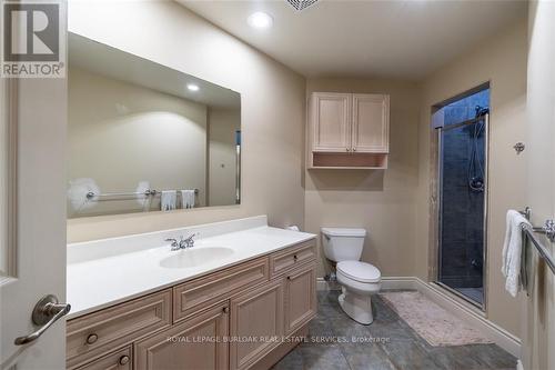 903 - 1477 Lakeshore Road, Burlington (Brant), ON - Indoor Photo Showing Bathroom