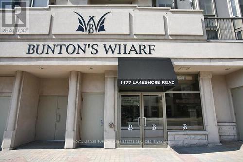 903 - 1477 Lakeshore Road, Burlington, ON - Outdoor