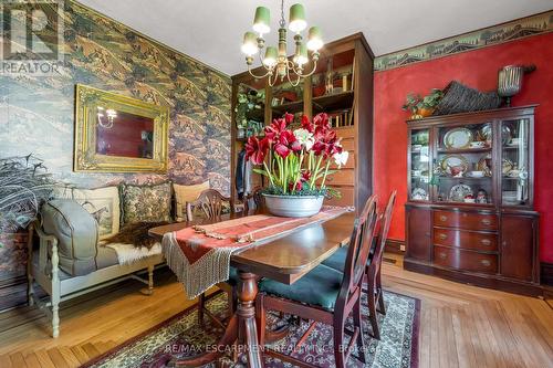 420 Ridge Road, Hamilton (Stoney Creek Mountain), ON - Indoor Photo Showing Dining Room