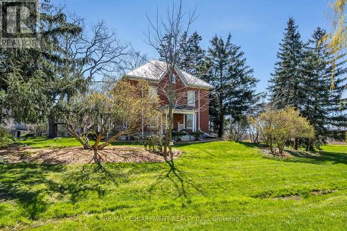 420 Ridge Road, Hamilton (Stoney Creek Mountain), ON - Outdoor