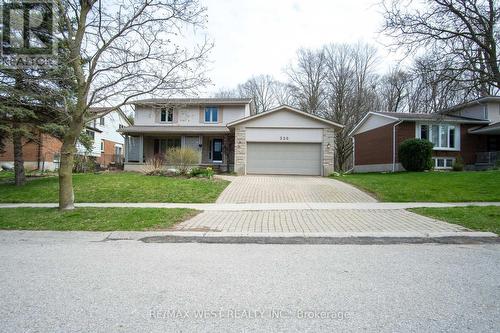 350 Thorncrest Drive, Waterloo, ON - Outdoor With Facade