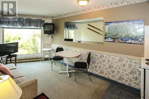 5375 Big White Road Unit# 110, Kelowna, BC - Indoor