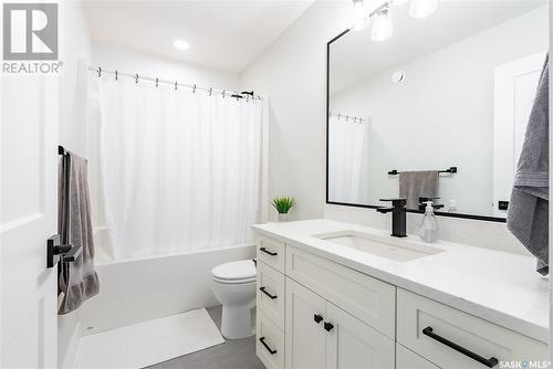 246 Prasad Manor, Saskatoon, SK - Indoor Photo Showing Bathroom