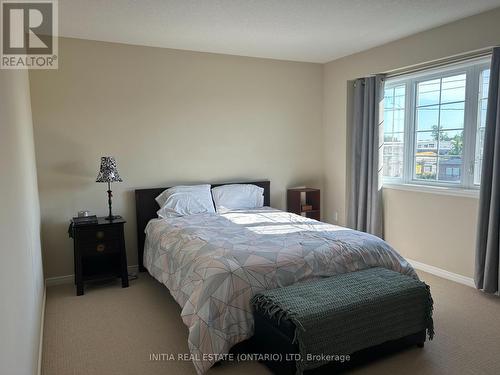 61 - 2145 North Routledge Park, London, ON - Indoor Photo Showing Bedroom