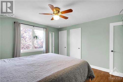 904 Smyth Road, Ottawa, ON - Indoor Photo Showing Bedroom