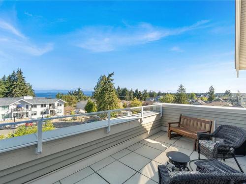 104-231 2Nd Ave, Qualicum Beach, BC - Outdoor With Deck Patio Veranda With View