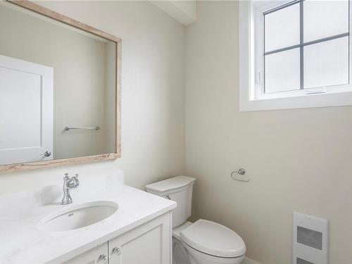 7052 Brailsford Pl, Sooke, BC - Indoor Photo Showing Bathroom