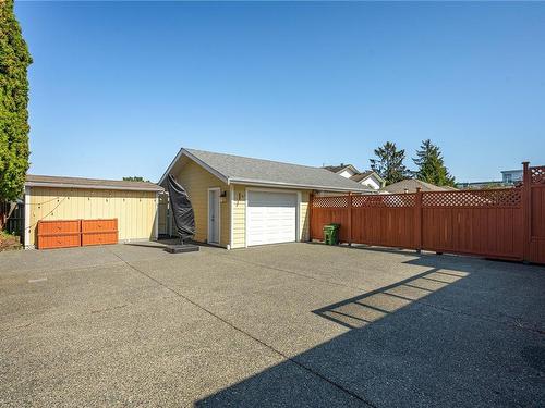 2344 Weiler Ave, Sidney, BC 