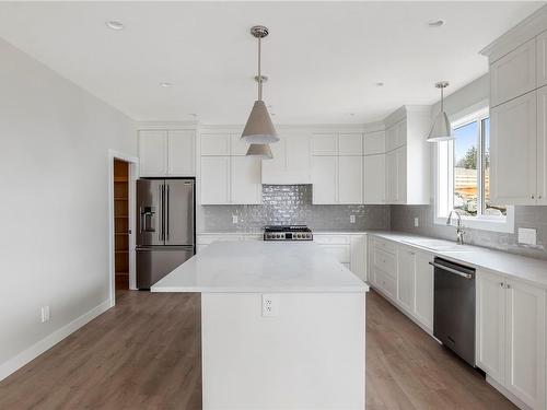 7050 Brailsford Pl, Sooke, BC - Indoor Photo Showing Kitchen With Upgraded Kitchen