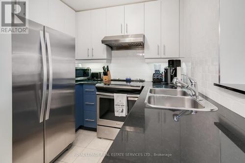 3108 - 300 Bloor Street E, Toronto, ON - Indoor Photo Showing Kitchen With Double Sink