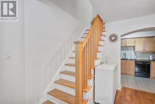 12 - 20 Mendelssohn Street, Toronto (Clairlea-Birchmount), ON - Indoor Photo Showing Other Room