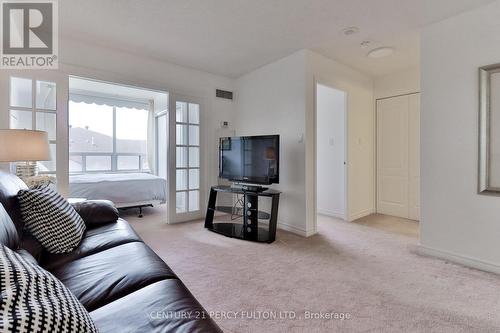 525 - 1883 Mcnicoll Avenue, Toronto (Steeles), ON - Indoor Photo Showing Living Room