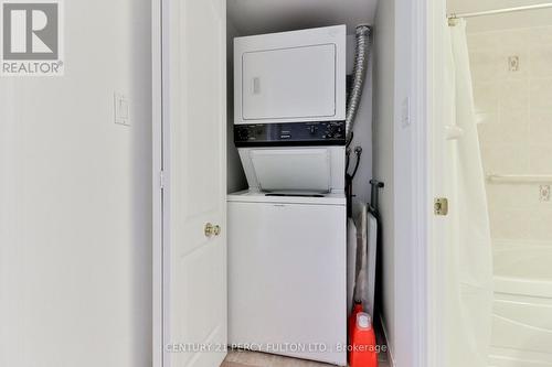 525 - 1883 Mcnicoll Avenue, Toronto (Steeles), ON - Indoor Photo Showing Laundry Room