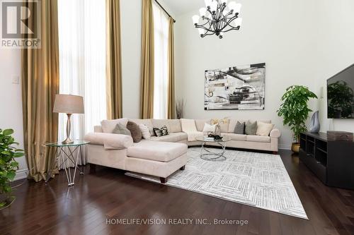 90 Boswell Road, Markham, ON - Indoor Photo Showing Living Room