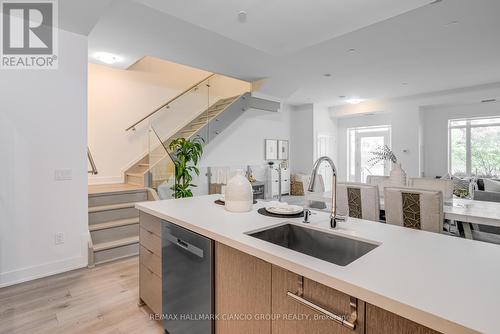 Th 33 - 11750 Ninth Line, Whitchurch-Stouffville (Stouffville), ON - Indoor Photo Showing Kitchen