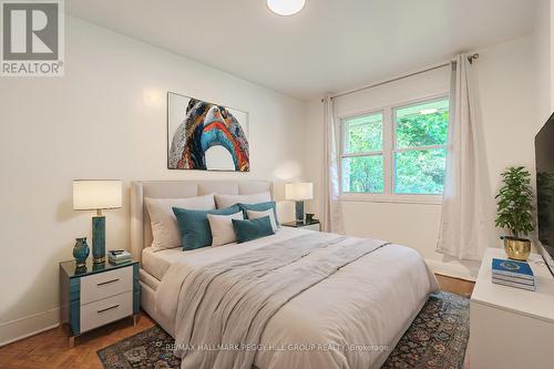 34 Strabane Avenue, Barrie (Codrington), ON - Indoor Photo Showing Bedroom