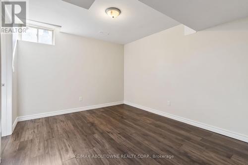 1050 Lonsdale Lane, Oakville (Iroquois Ridge North), ON - Indoor Photo Showing Other Room