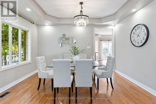 1050 Lonsdale Lane, Oakville (Iroquois Ridge North), ON - Indoor Photo Showing Dining Room