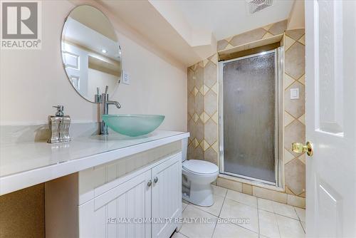 1328 Galesway Boulevard, Mississauga, ON - Indoor Photo Showing Bathroom