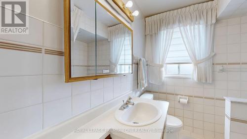 68 Mulholland Avenue, Toronto (Yorkdale-Glen Park), ON - Indoor Photo Showing Bathroom